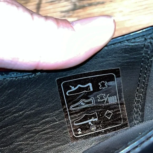 Dr Martens Cordelia Boots US Women’s Size 5 or Size 3.5Y - Picture 8 of 9